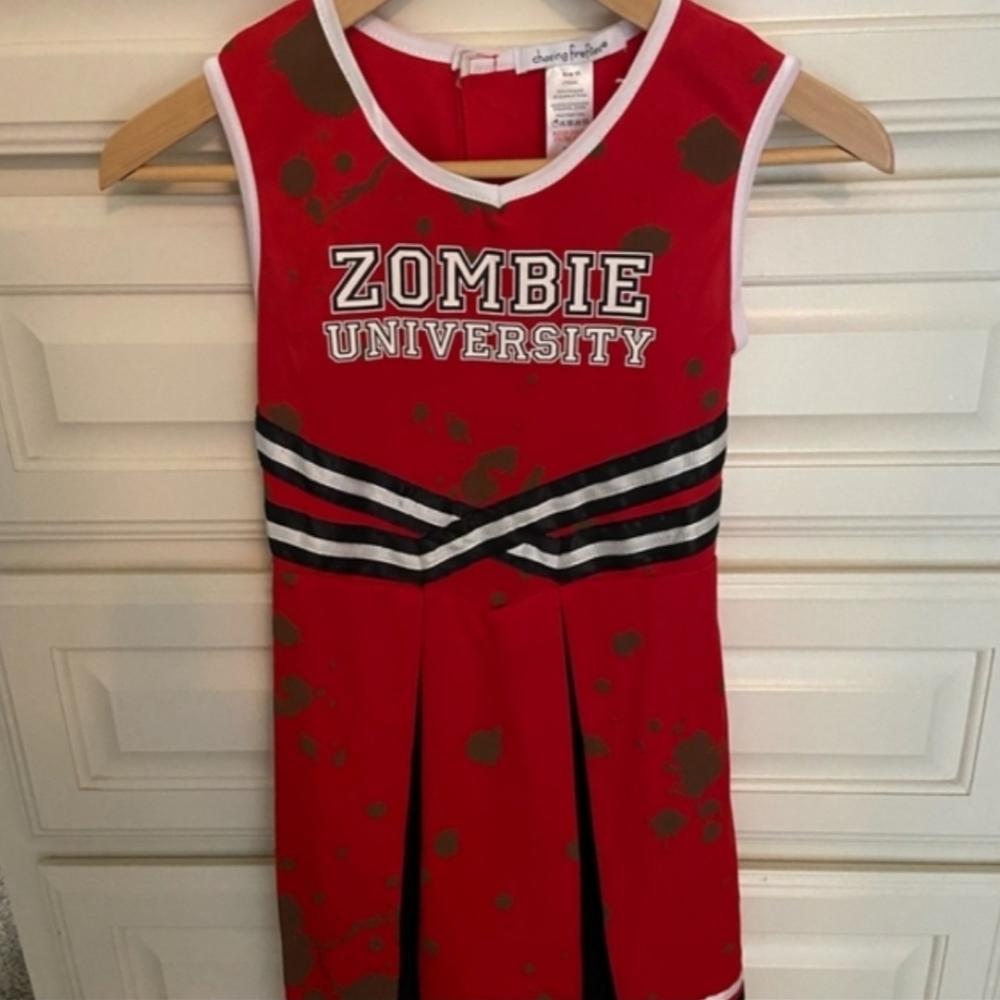 Chasing fireflies Zombie Cheer